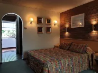 Arden Motel Hotels in Parkville