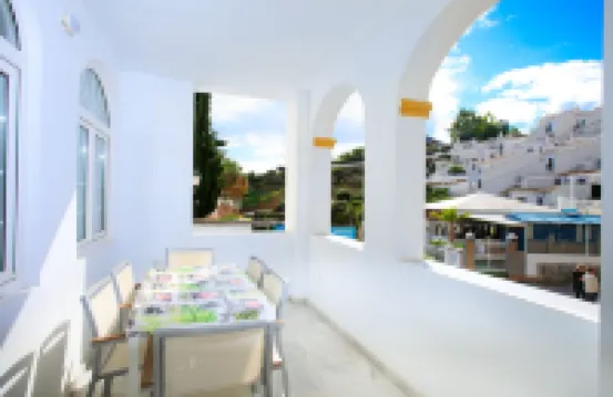 At Almoraide Suites Rooms