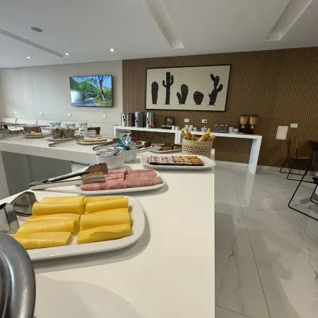 Guemes Hotel & Spa