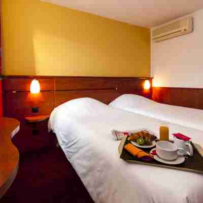 Brit Hotel Agen - L'Aquitaine Rooms