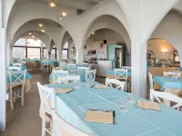 Hotel Cala Reale Hôtels à : Stintino