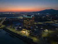 Gwangyang Lacky Hotel Отели в г. 