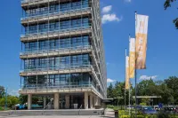 U Parkhotel Отели рядом с достопримечательностью «Университет прикладных наук Саксион»