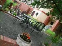 Rustenburg Boutique Hotel Hotels near Platinum Square Shopping Centre