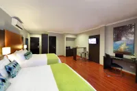 Aranjuez Hotel & Suites Hotels in 
