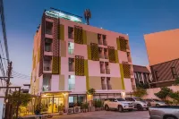 Malizon Hotel and Residences Hotels in 