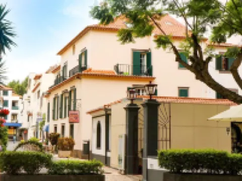 Amparo Hotels in Machico