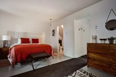 L'Hotel Particulier Griffintown โรงแรมใน