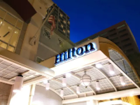 Hilton Portland Downtown Hotels near Pioneer Courthouse Square