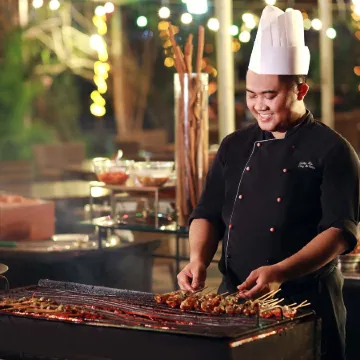 Mercure Convention Center Ancol Отели рядом с достопримечательностью «Морский Мир»