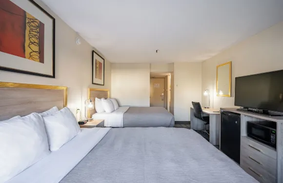 哈利法克斯機場酒店