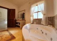 Berluda Farmhouse and Cottages