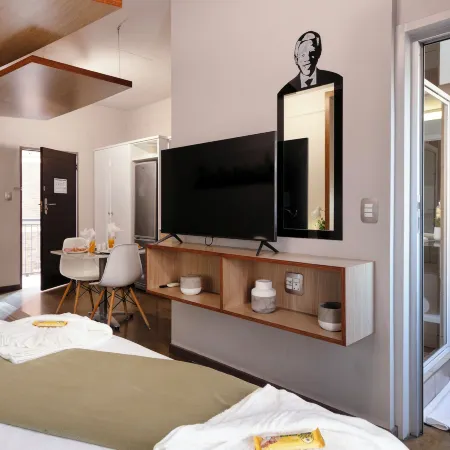 Akanani Apartments