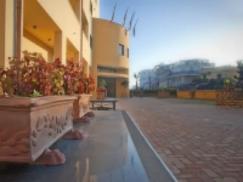 City Hotel Casoria otelleri