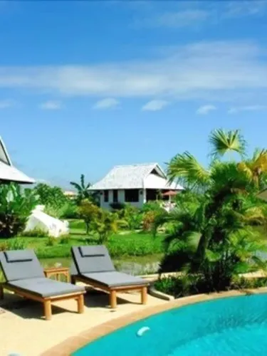 รูปภาพของบ้านชายทุ่ง
