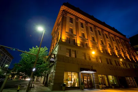 Hotel Maison Yakima, Tapestry Collection by Hilton Отели рядом с Аэропорт Якима Эйр Терминал