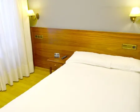 Hotel Los Templarios Hotels in Bierzo