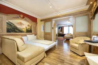Schlosshotel Lacknerhof Hotels in 