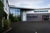 Ballyrobin Hotel Hotels near Steeple Park