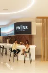 The Ibiza Twiins - - bar