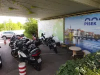 ホテル ケイデ - 駐車場