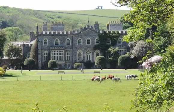 布蘭德公園酒店