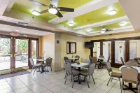 Boca Suites Deerfield Beach, SureStay Collection by BW Hotels in Deerfield Beach