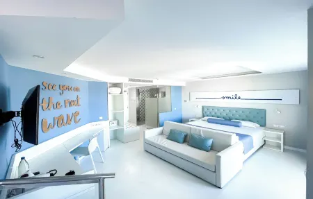 Corralejo Surfing Colors Hotel&Apartments Отели рядом с достопримечательностью «Seven Pints»
