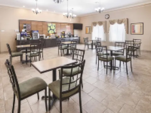 La Quinta Inn & Suites by Wyndham Waxahachie Hoteles en Condado de Ellis