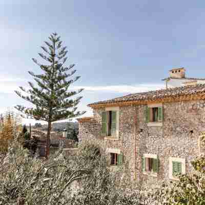 Ca'n Beneït Hotel Exterior