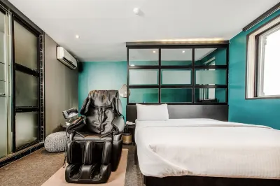 M7 Business Hotel Hotels near Yangmok Station