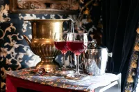 South Broadway Manor B&B - Near Fallingwater, Ohiopyle State Park, Hiking & Biking Trails Gap Hotel di Bullskin Township