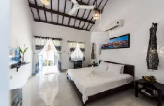 Cashew Tree Bungalow