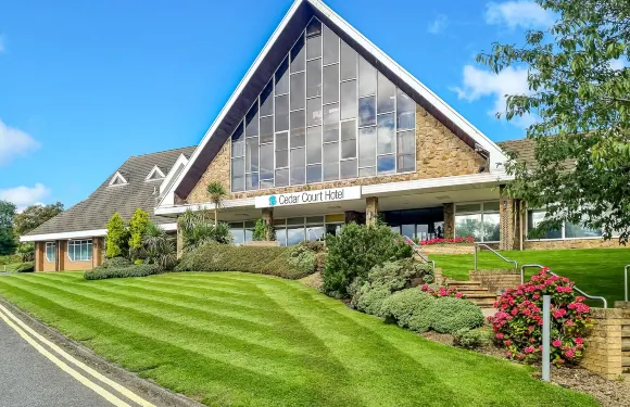 凱隆雪松苑哈德斯菲爾德酒店