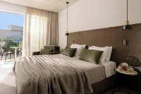Karras Grande Resort Hotels in Planos