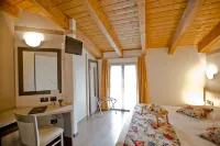 Hotel Lago di Como Hotels in Dubino