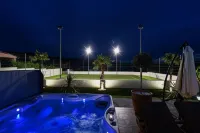 Villa Mek ZadarVillas - Huvilat