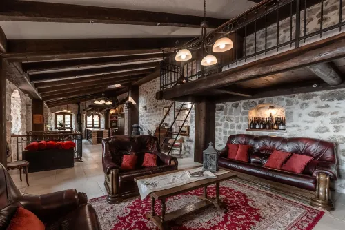 Talići Hill - Rustic Villas - Pet friendly