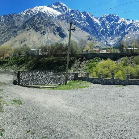 Cozy Hotel Kazbegi