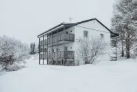 Knutes Pensionat Hotels near Norsjö bibliotek