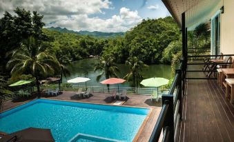 Pechmaneekan Beach Resort