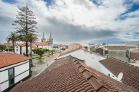 My Bed in Pico Hotels in Madalena
