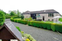Ashcroft Farmhouse Hotels in East Calder