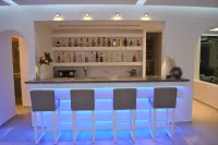 Petinaros Hotel - bar