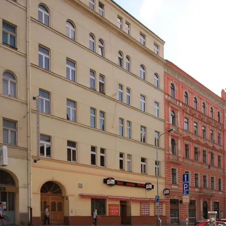 Hotel Claris Отели рядом с достопримечательностью «Жижков»