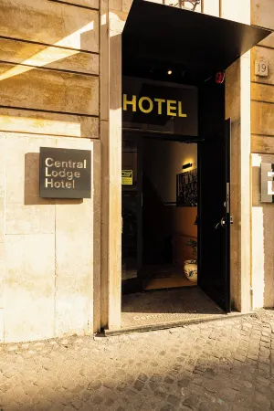 Central Lodge Hotel