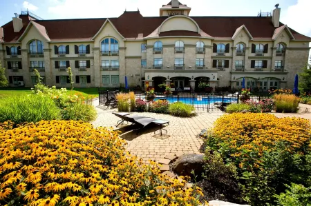 Hotel Vallea Bromont, Tapestry Collection by Hilton