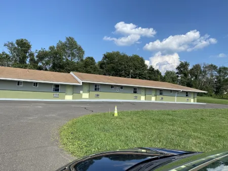 Red Carpet Inn & Suites Wrightstown Отели в г. Лейкхерст