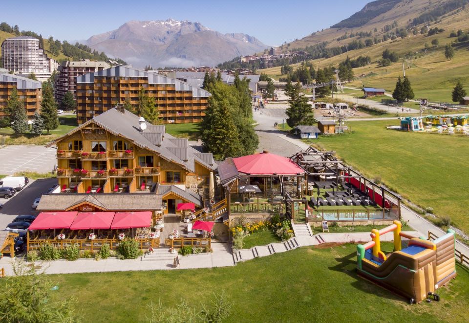 hotel overview picture