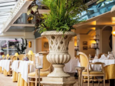 ลันด์เฮาส์ ชตูทซี โรงแรมในคุกซ์ฮาเฟน